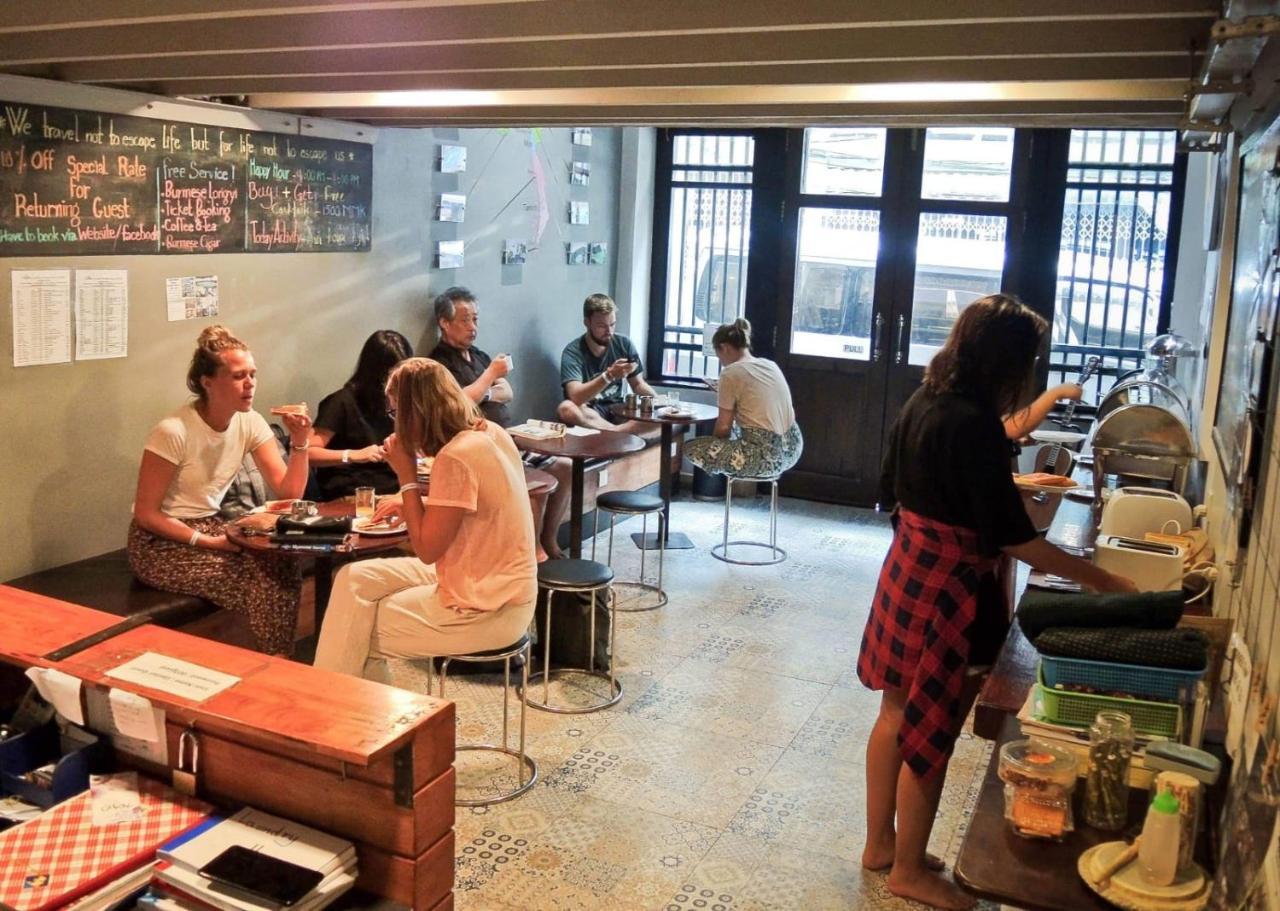 Baobabed Hostel Yangon, Myanmar Экстерьер фото