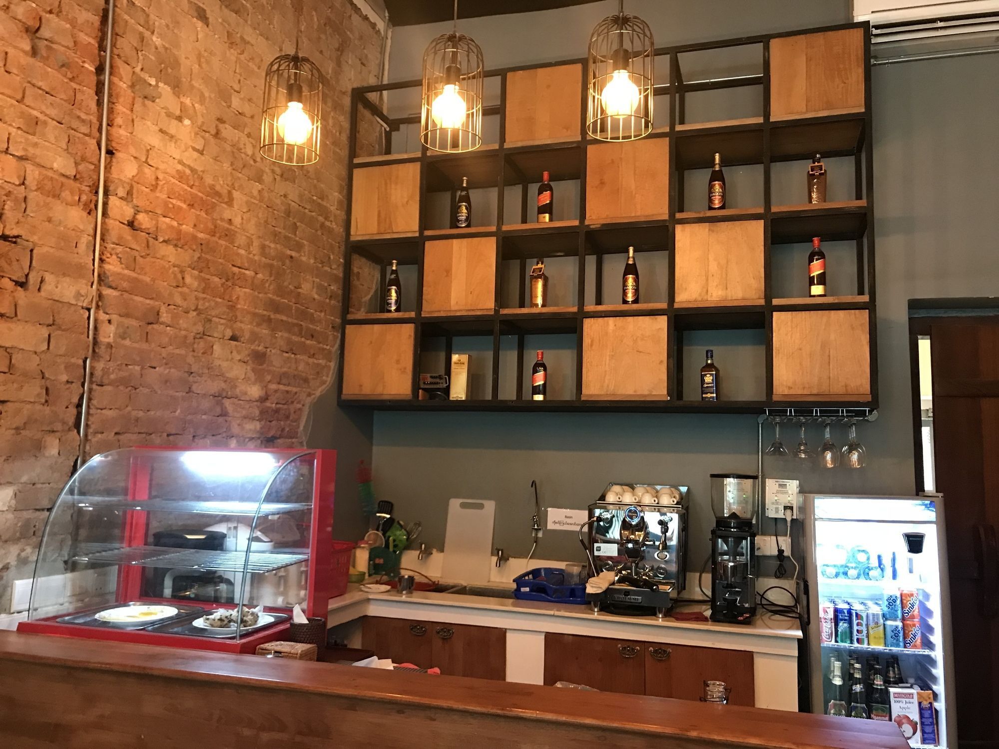Baobabed Hostel Yangon, Myanmar Экстерьер фото